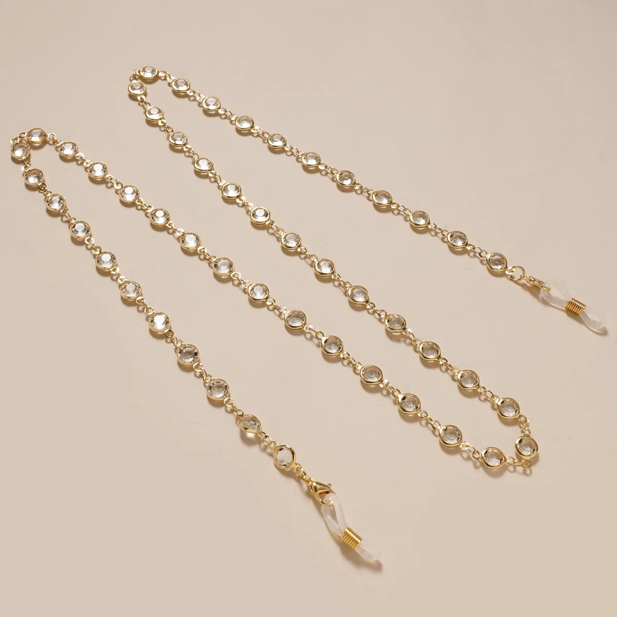 Leichte Luxus-Strass-Brillenkette, schlicht, modisch, vielseitig, Sonnenbrillen-Halskette, Anti-Verlust, Anti-Rutsch-Hängekette – Detail 2