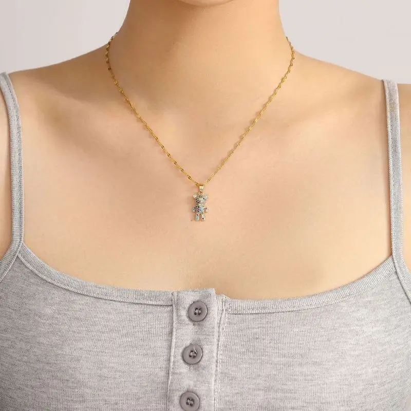 Fashionable Versatile Colorful Zircon Studded Teddy Bear Pendant Necklace Niche High End Design Perfect Couples Jewelry For Dail