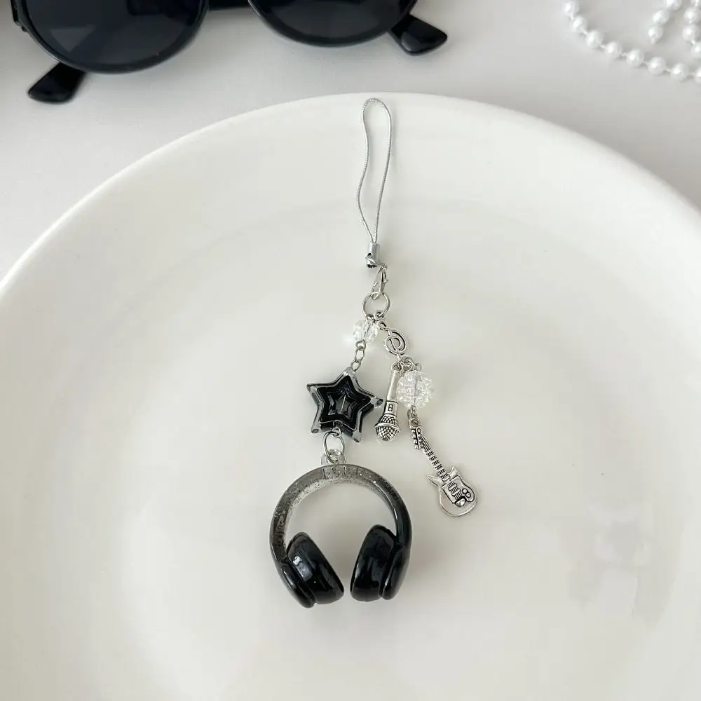 Glitter Earphone-shaped Keychain Phone Chain Bags Decoration Y2K Guita Pendant Hanging Ornament Cute Star Microphone Pendant
