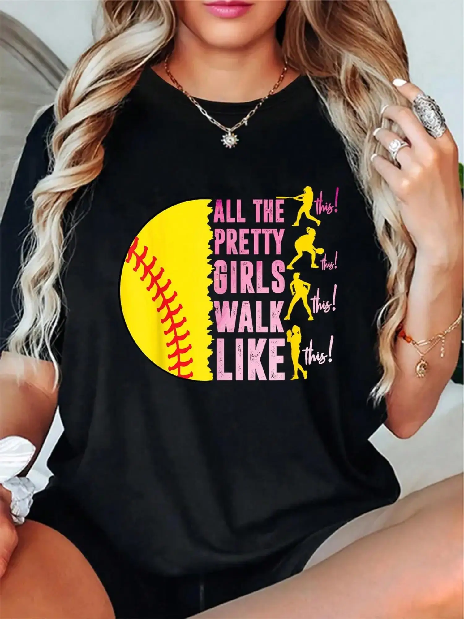 

Женская футболка из 100% хлопка «All The Pretty Girls Walk Like This софтболист»