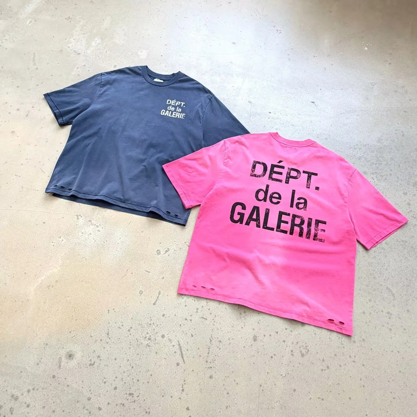 

Washed American Style Gradient Tie Dye Loose Gold Letter Short Sleeve T-Shirt Tee Casual Comfortable Breathable Summer Top