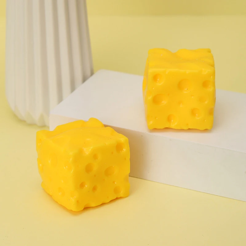 Jumbo Käse-Würfel Stressball Großer Formbarer Käse-Squeeze-Ball Nicht-Springender Fidget-Spielzeug ASMR Sensorisches Anti-Stress Festival-Geschenk