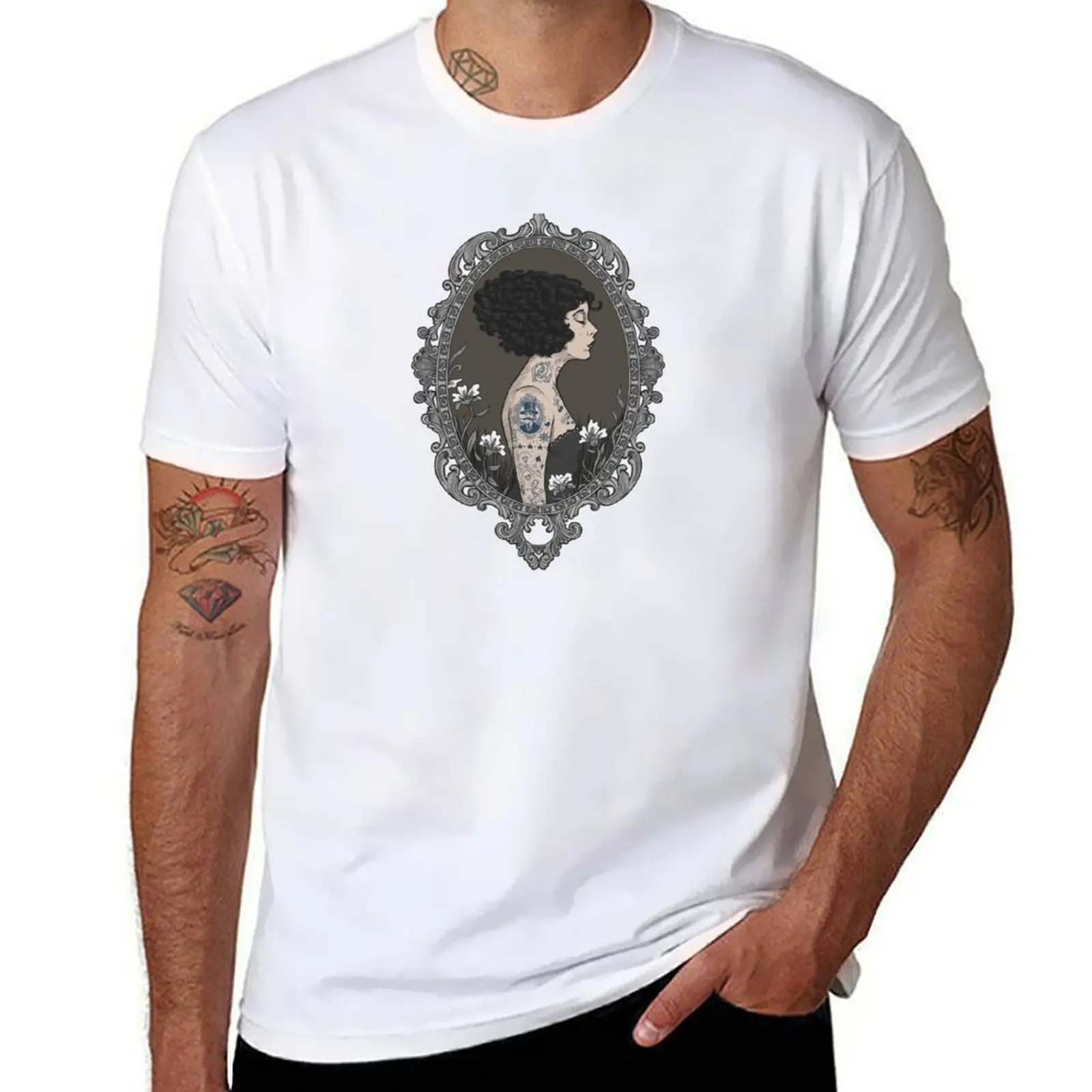 

La Femme Tattoue The tattooed lady Art Nouveau T-Shirt cotton t shirts high quality funny t shirts dark humor T-Shirt