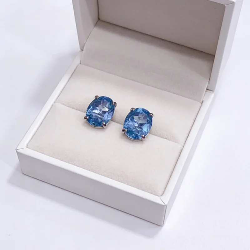 

S925 Sterling Silver Natural Swiss Blue Topaz Stud Earrings 6*8mm Oval Gemstone Women Fine Jewelry Gift