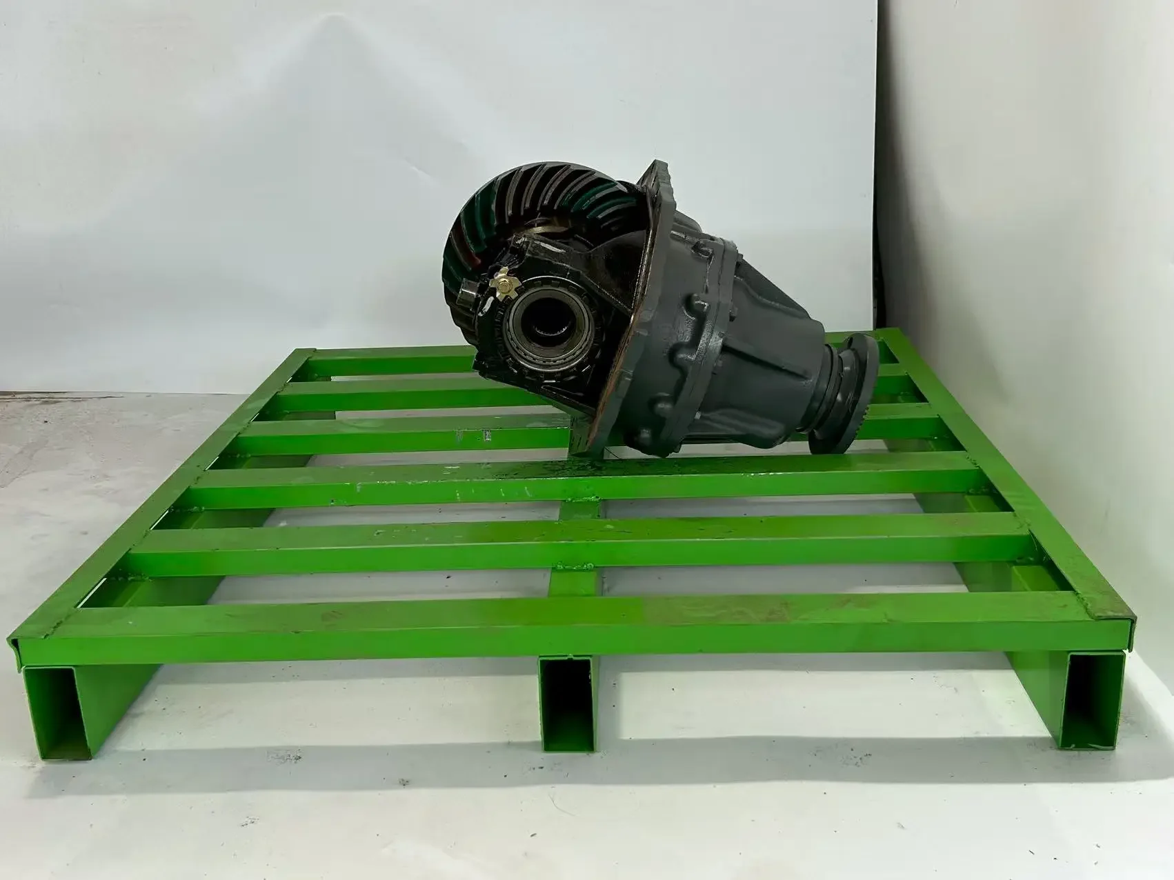Iron Rear Axle Differential Assembly MCX16ZG for Various Heavy-Duty Trucks Hiace Model Auto Car Make Model MHX-162G0-B001101