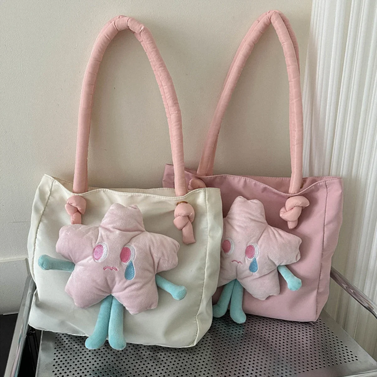 

Kawaii Large Capacity Remedial Handbag Shoulder Messenger Bag Korean Version Cute All-match Fashion Commuter Bag