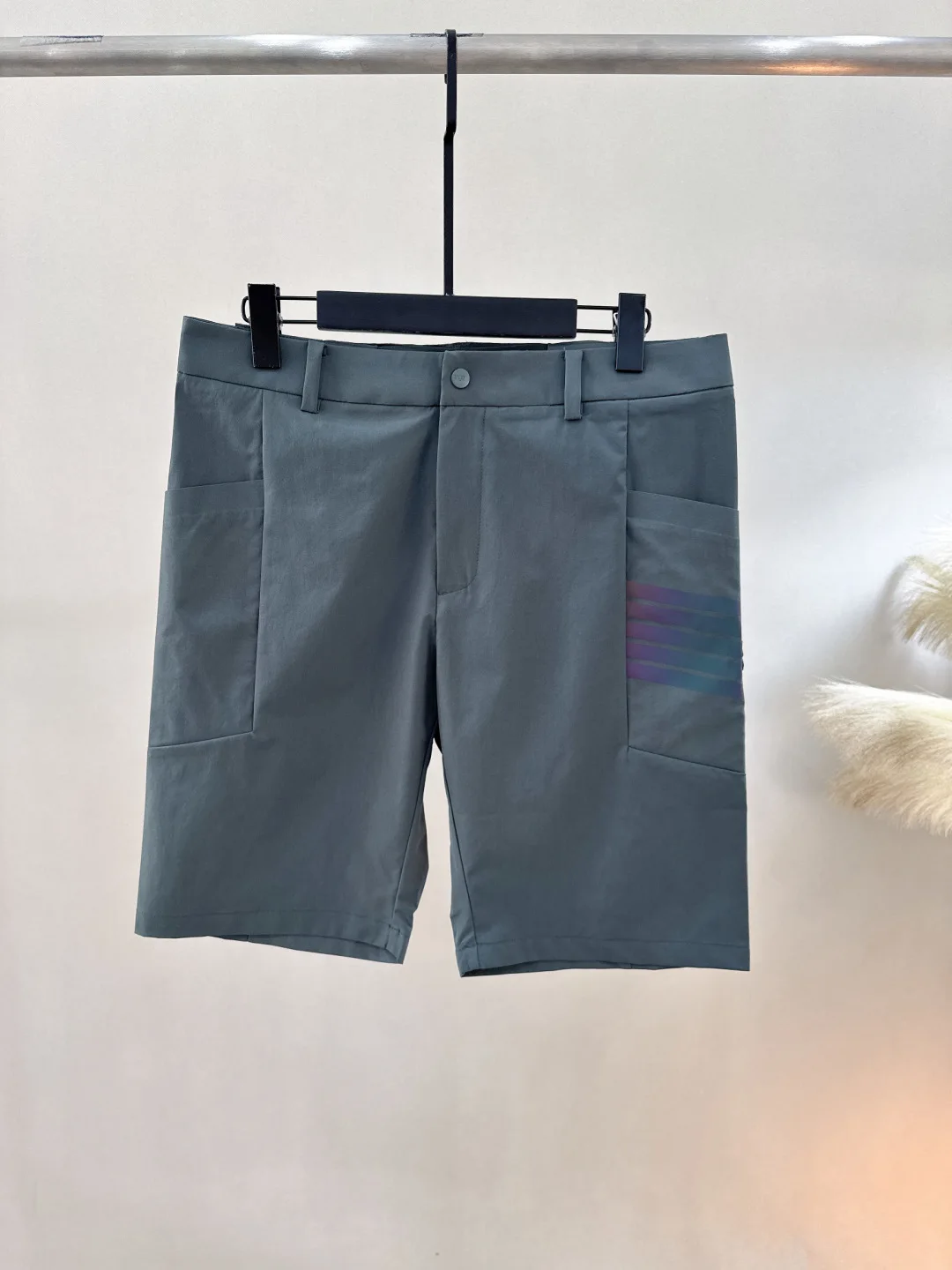 

Men's New Summer Quick-Dry Casual Shorts: Slimming and Versatile