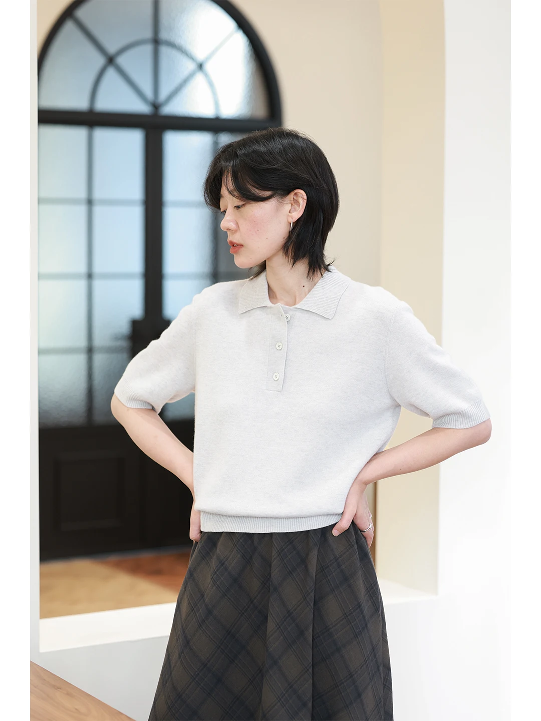 

Легкий мягкий экстразивный шерстяной белый вязаный свитер ort Sve Ne для женщин, ранняя осень, новый топ с отложным воротником