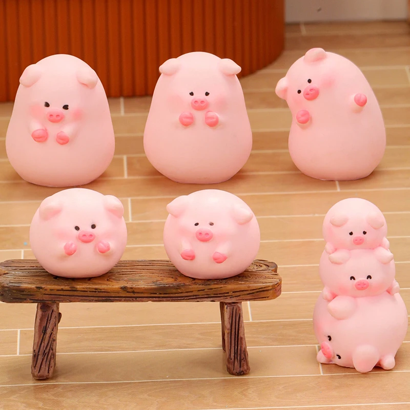 Cute Mini Piggy Ornament Cartoon Pig Figurine Micro Landscape Car Interior Home Desktop Decoration