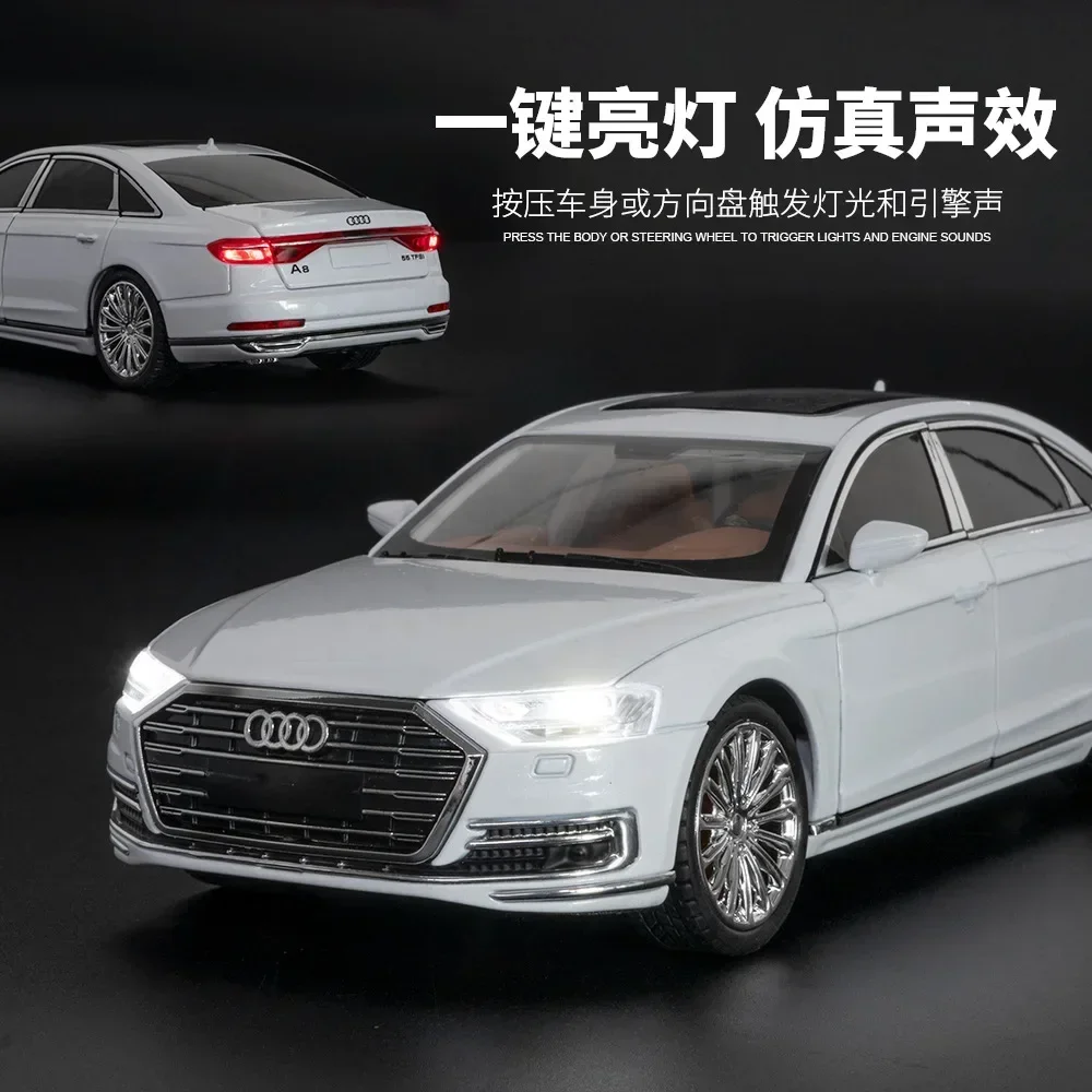 1:24 Audi A8 Diecast miniatur mobil mainan logam logam campuran Model mobil tarik ke belakang suara & lampu pintu dapat dibuka koleksi hadiah untuk anak laki-laki C186