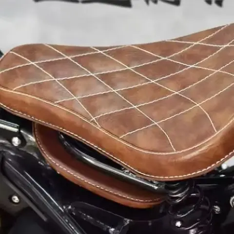 For Benda Napoleon Bob 250 Folding Dual Seat, Black Hidden Retro Checkered Solo Seat Brown PU Leather Moto Mod Parts