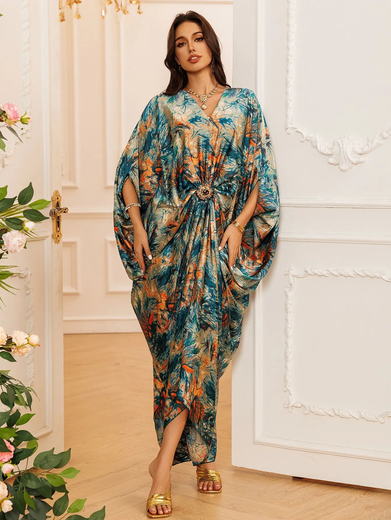 

Vintage Flowers Printed Abaya Muslim Batwing Sleeves Dress Diamonds Knots Jalabiya Wrinkles Robe Loose Gown Fashion Kaftan Eid