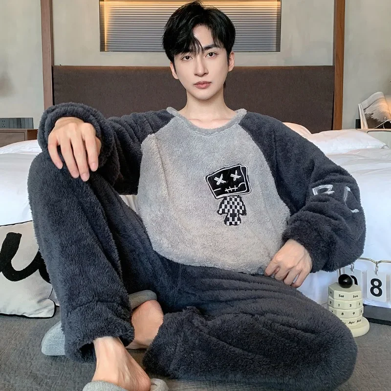 Large Size Thicken Flannel Pajamas Men Winter Warm Plush Soft Sleepwear Korean Student Cartoon Loose Homesuit Thermal Outfits