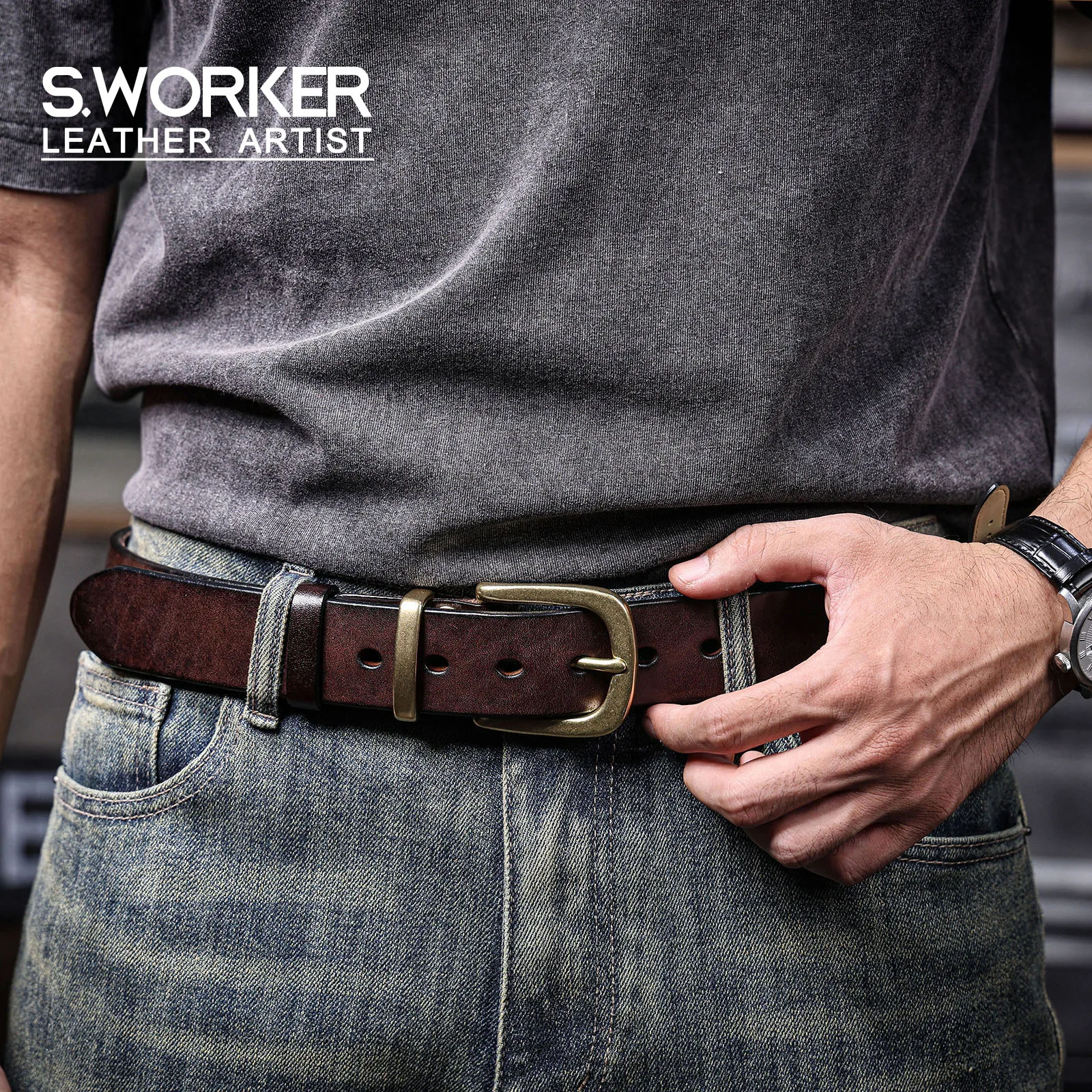 S.WORKER Klassischer dicker Herrengürtel aus echtem Leder, Messing-Dornschließe, vollnarbiges Rindsleder, Vintage-Freizeitgürtel für Jeans, mit Geschenkbox – Detail 2