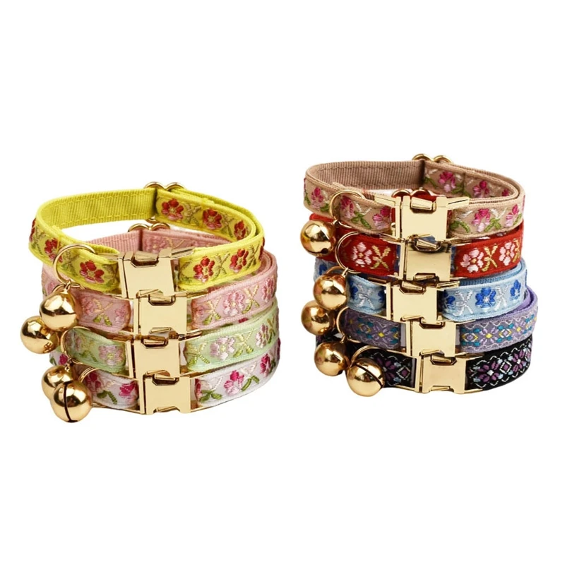 Cat Collar Gold Thread Leaf Pattern Jacquard Cat Collar With Bell Exquisite Buckle Soft Kitten Collar For Cats