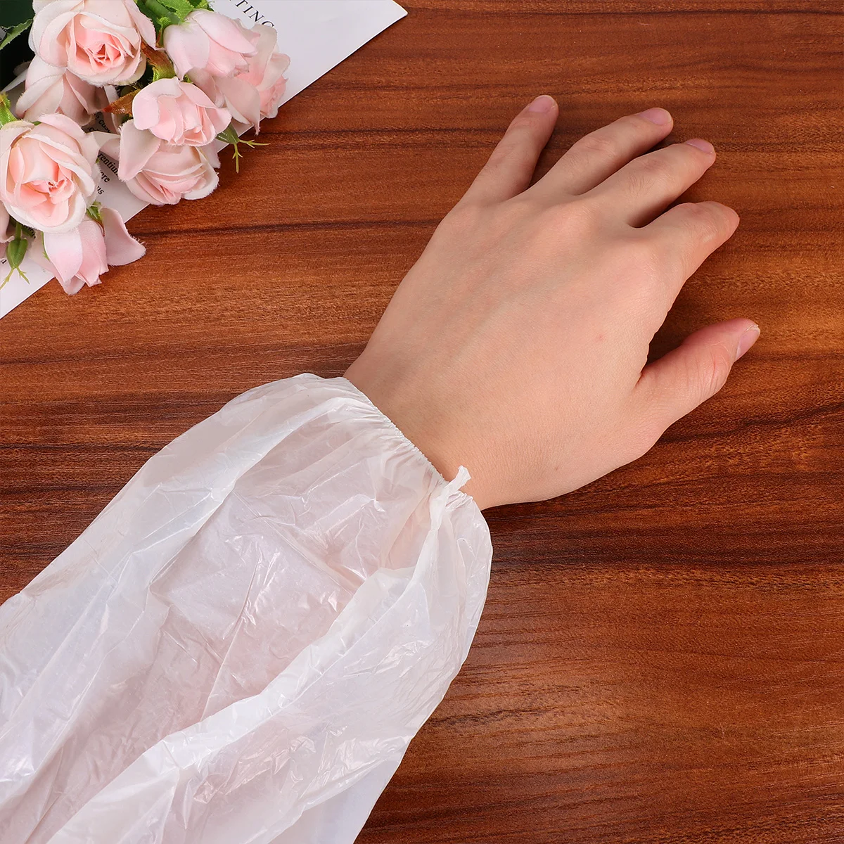 

50 Pairs Disposable Waterproof Oilproof Arm Sleeves Lightweight Kitchen Cleaning Covers Elastic Sleeves For Women Men Plastic