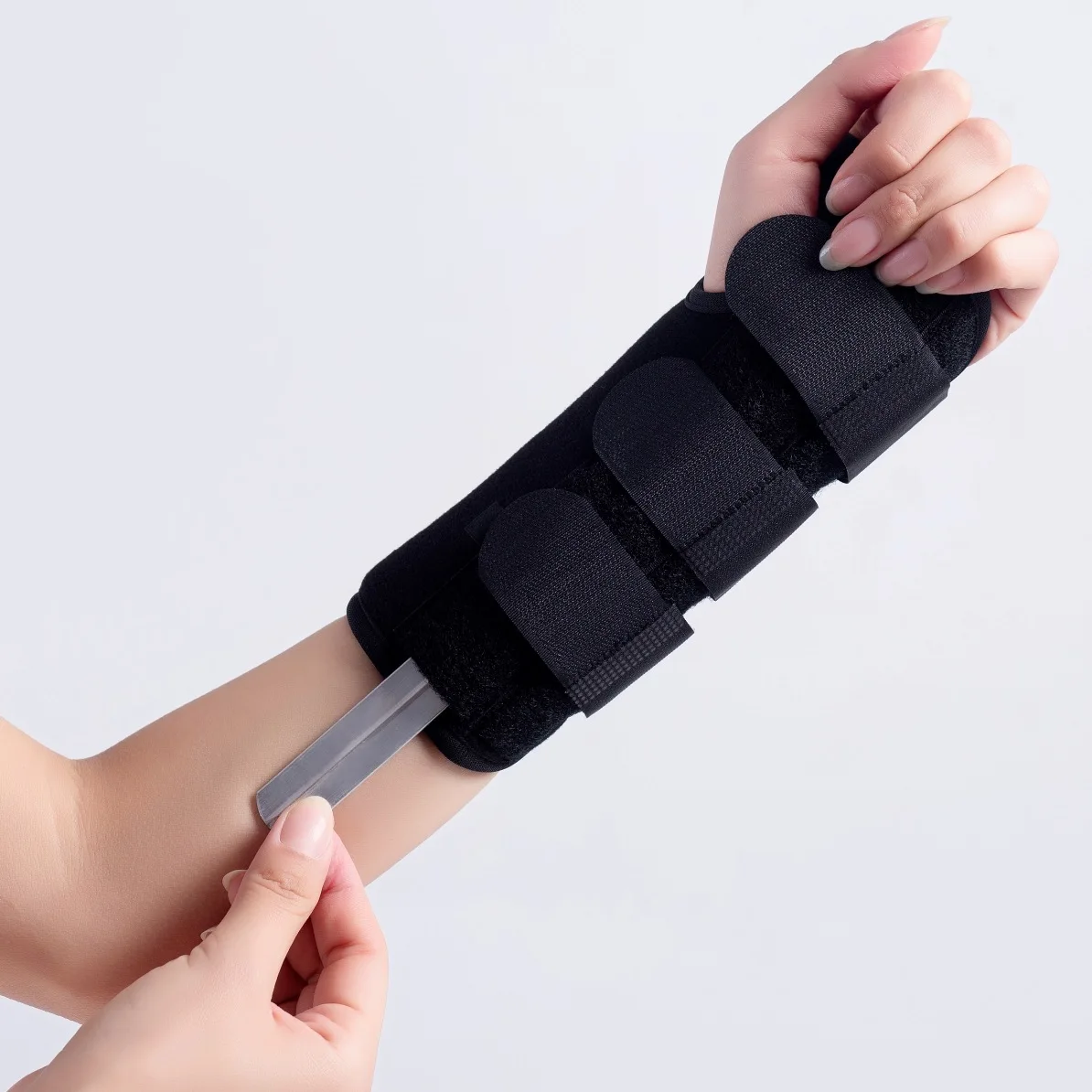 Wristband Hand Wrist Guard Support Brace Splint Carpal Tunnel Arthritis Sprain Right/Left Gym Strap Pain Relief Wrap Bandage