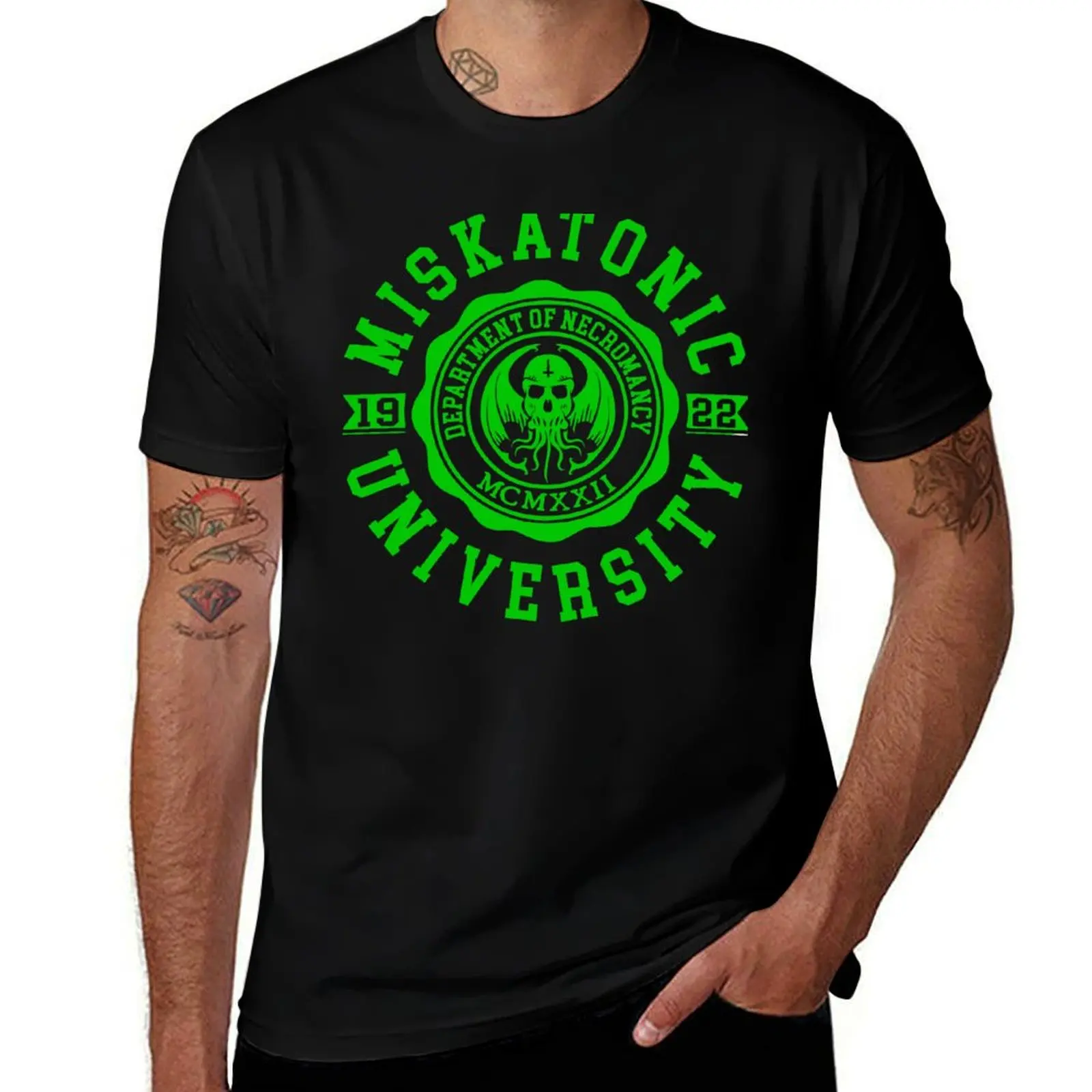 CTHULHU - MISKATONIC UNIVERSITY - LOVECRAFT T-Shirt Large Size Loose Casual Tee T-Shirt