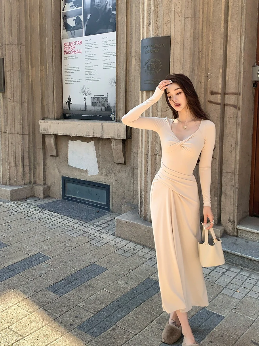 

Ele V-Ne Long Sve Knot Dr ACHI Emulates Camere Women's Slim Fit Gown with Pleats Faionable Chinese Brand