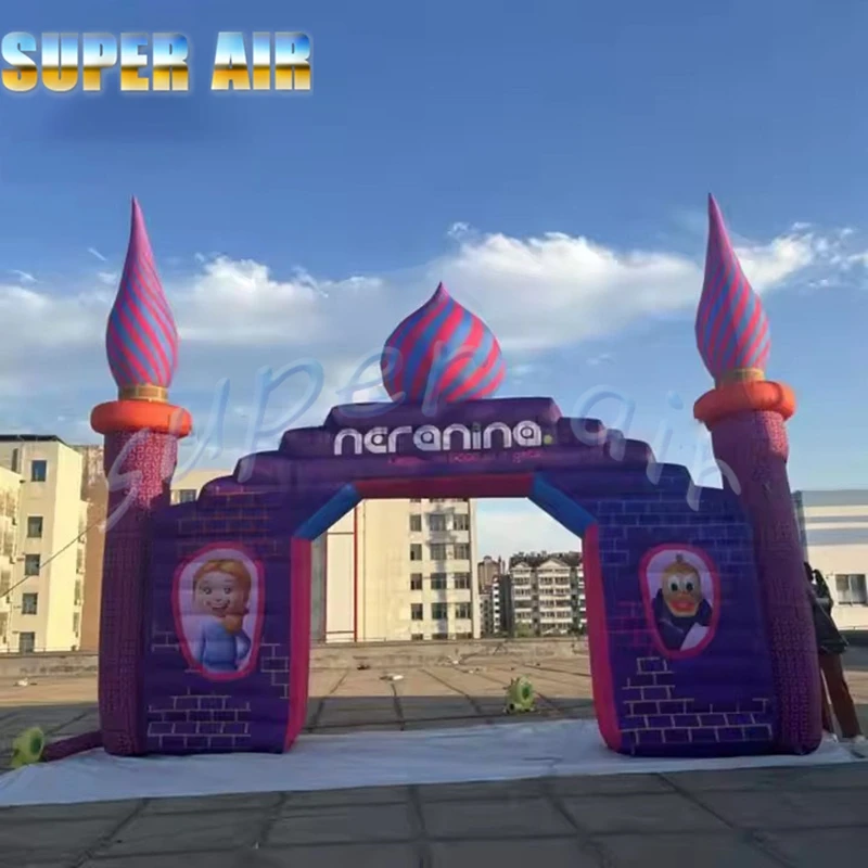 Dmuchany łuk w stylu świecznika do dekoracji imprez na zewnątrz, wyprodukowany w Chinach, z dmuchawą, na sprzedaż.