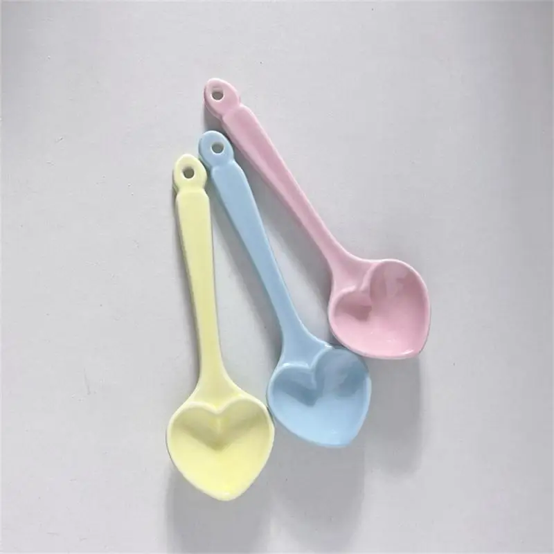 INS Macaron Love Spoon Kitchen Tableware Cute Ceramics Stir Pink Dessert Spoon Girl Heart Romantic Coffee Spoon Pink Love Spoon