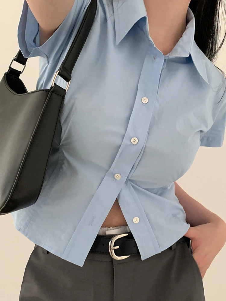 قميص أبيض نسائي صيفي بنمط ريترو وياقة قصيرة وخصر مربوط قميص أزرق منعش لا يقهر ذو ملمس راقي