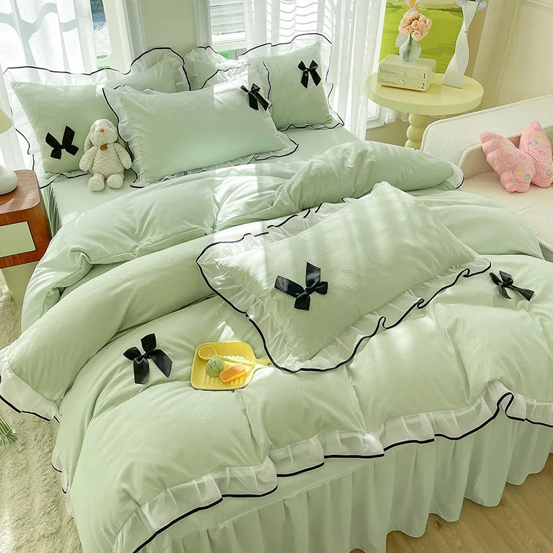 Ins Princess Style Green Bubble Wrap Four Piece Bedding Set Girl Solid Color Lace Four Piece Set Bedroom Living Room Decoration