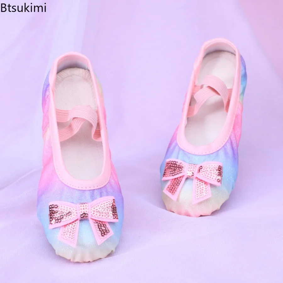 

2025 Children's Ballet Dance Shoes Soft Sole Training Perform Shoes Girls Ballet Chinese Dance Performance Cat Claw Dance Shoes