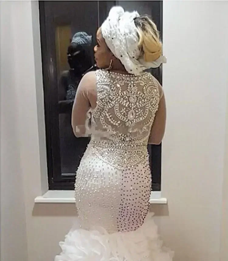 Vestido de novia de sirena de talla grande africano nigeriano personalizado, vestidos de novia formales personalizados con cuentas de cristal y volantes de Organza ostentosos