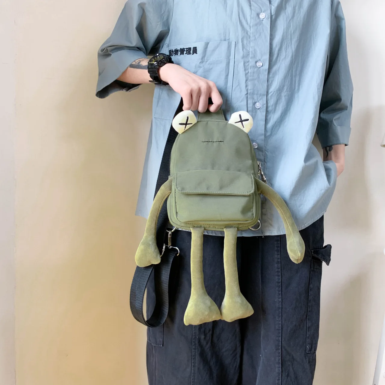 Cute Cartoon Frog Design Chest Pack Casual Novelty Fanny Pack Walking Embryo Bags Fashion Zipper Funny Sling Pack for Daily Used