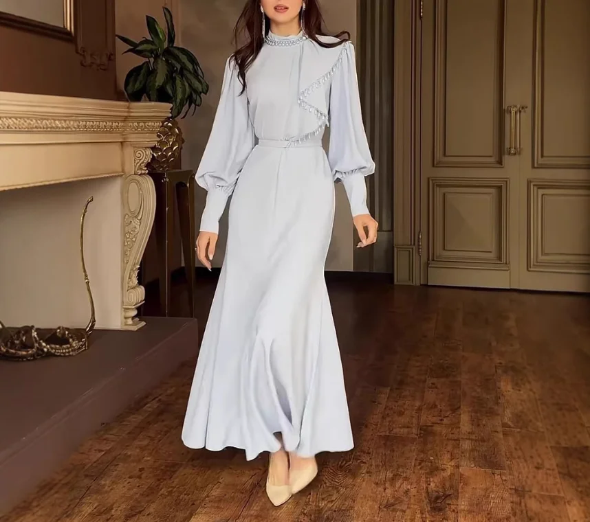 

Elegant and Irregular Slimming Patchwork Dress with Elegant Temperament