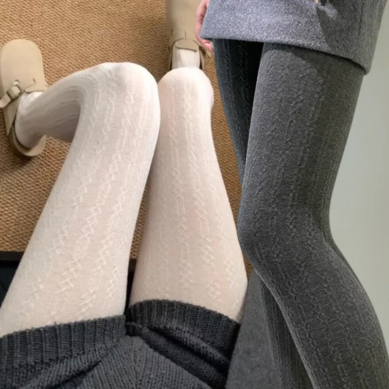 Spring Autumn Vertical Striped Tights Women Vintage Coldproof Warm Knit Pantyhose Sexy Charm Lolita Winter Women Girl Long Socks