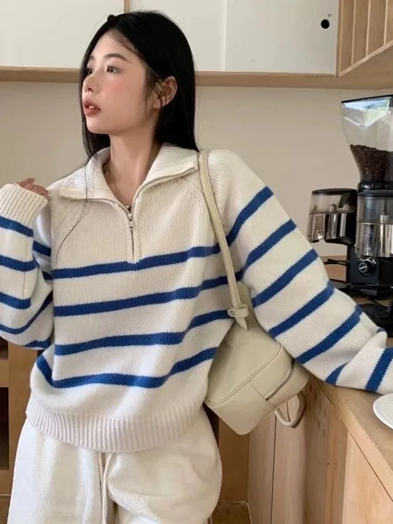 

Ele Knitted Sweater Women's Loose Fit Zipper Collar Soft Striped Sweater Autumn Winter Korean Sle Faionable Casual