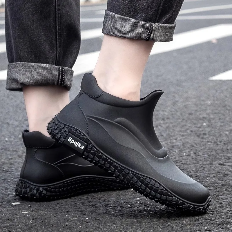 Short-tube Rain Boots for Men 2024 New Takeaway Rider Construction Site Rubber Shoes Kitchen Fishing Waterproof Men's Rain Boots