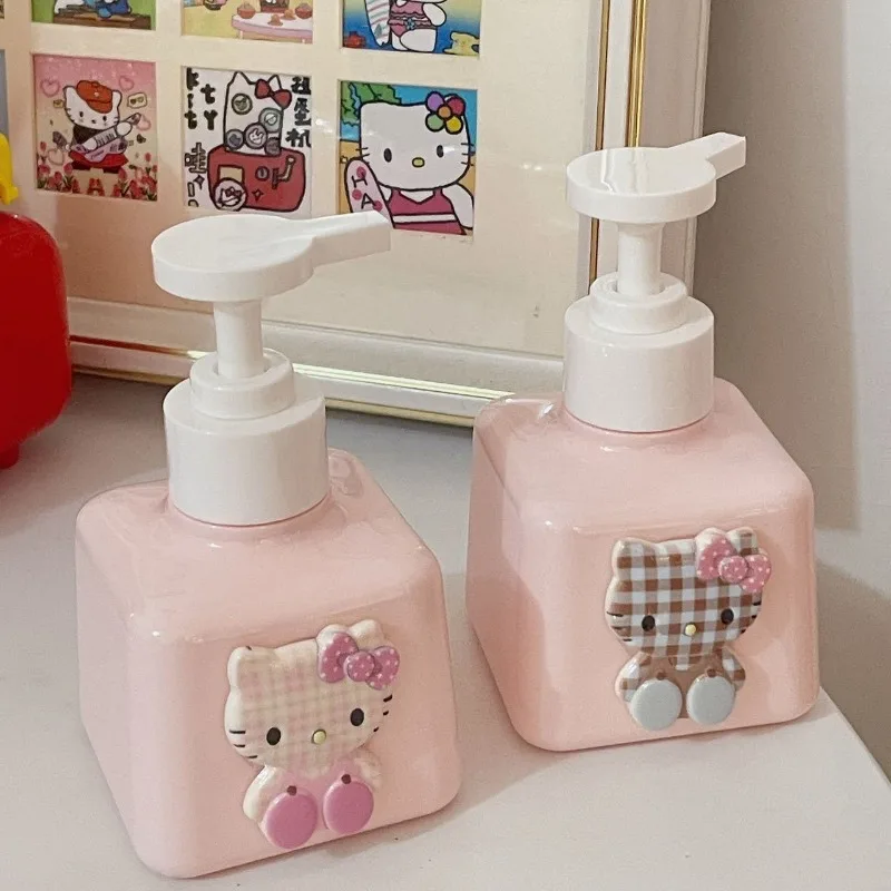 

200ml Hello Kitty Cute Cartoon Portable Pressing Bottle Travel Bathroom Women Supplies Desktop Decoration Student Gift Wholesale