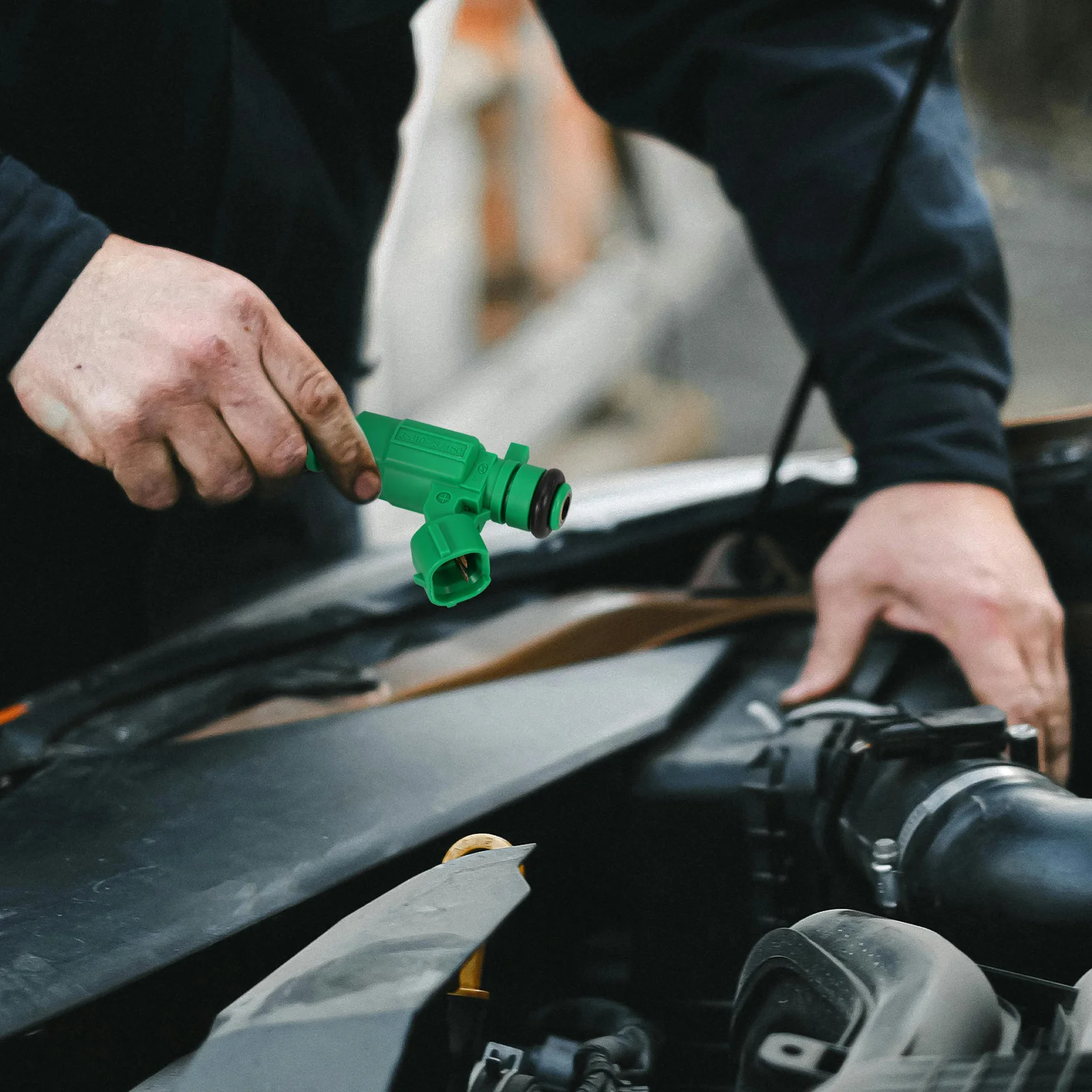 

Plastic Automotive Engine Component Parts Fuel Spray Car Repair Parts Replacement Fuel Injector Replacement Car Nozzle Engine