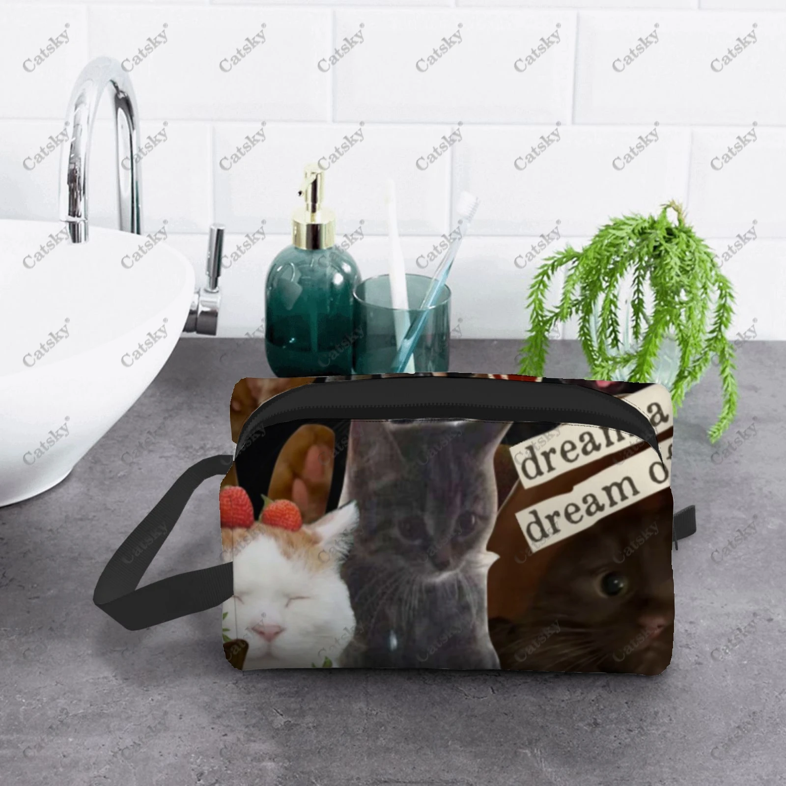 animals cute dogs funny cats Cosmetic bag women\'s fashionable skin care cosmetic box beauty storage toiletry cosmetic bags