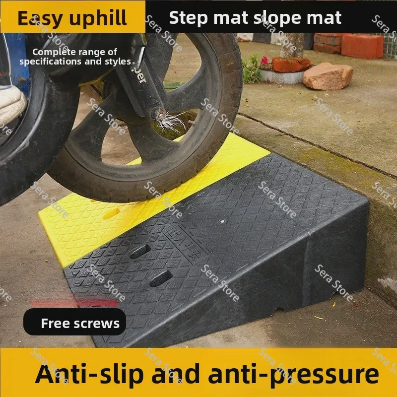 40*60*22cm Plastic PVC Road Slope Ramp Pad Portable Car Step Uphill Triangle Mat Curb Rubber