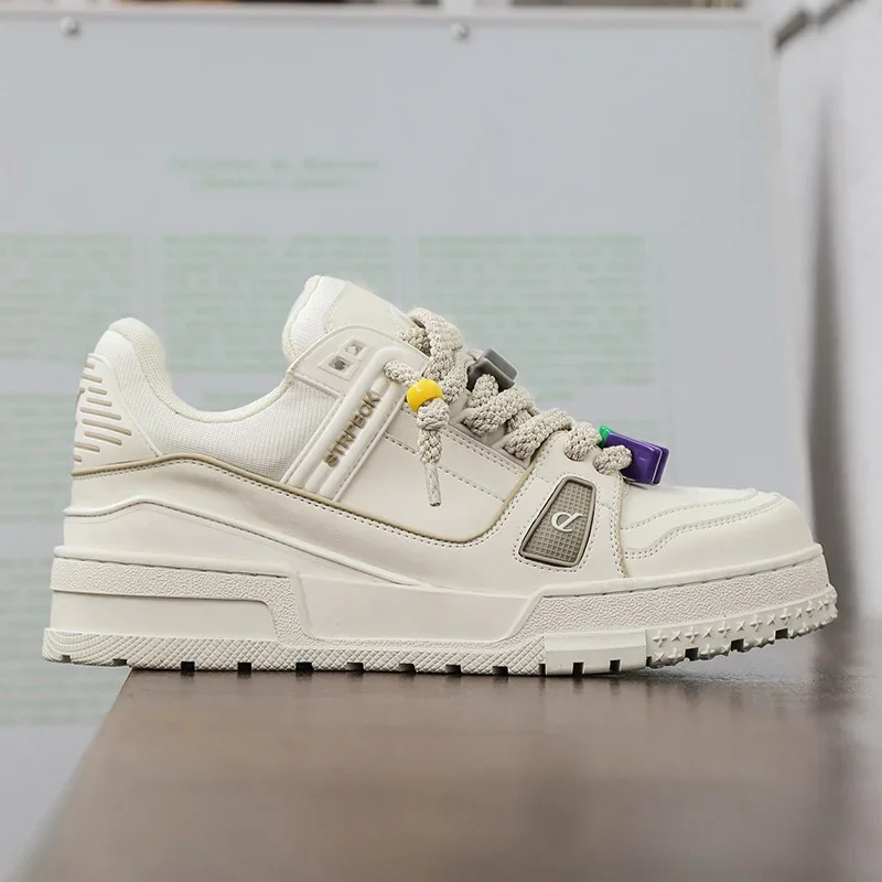 Fashion Women's Shoes 2024 Couple White Vulcanized Shoes Casual Lace-up Shoes New Outdoor Platform Sneakers Zapatos Para Mujeres