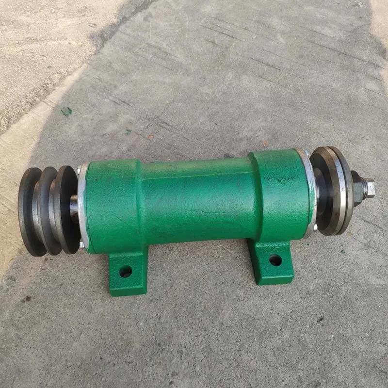 Woodworking machinery parts High-speed transmission bearing seat with shaft pulley push table saw spindle