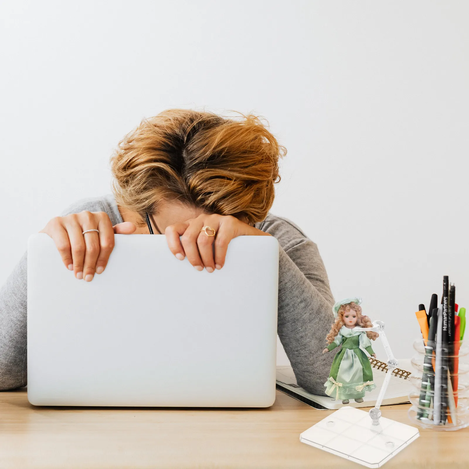 

4Pcs Adjustable Figure Support Frames Stable Desktop Display Holder Plastic Display Stands for Displays