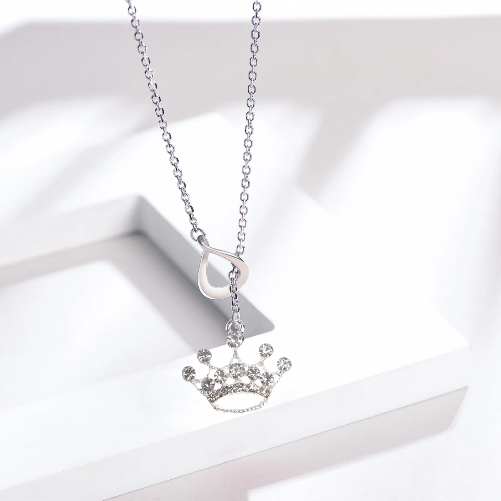 10 قطعة قلادة التاج سبيكة الحيوانات الأليفة زخرفة الكلب تاج الديكور صور الدعامة لوازم الحفلات الزفاف الحرفية سبيكة الحيوانات الأليفة حلية