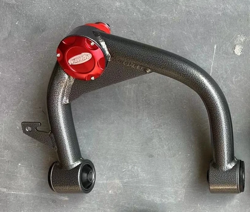 طقم ذراع التحكم العلوي الأمامي للتعليق بما في ذلك وصلات كروية لتناسب NewTriton L200 ML MN MQ 2024 2025 2026