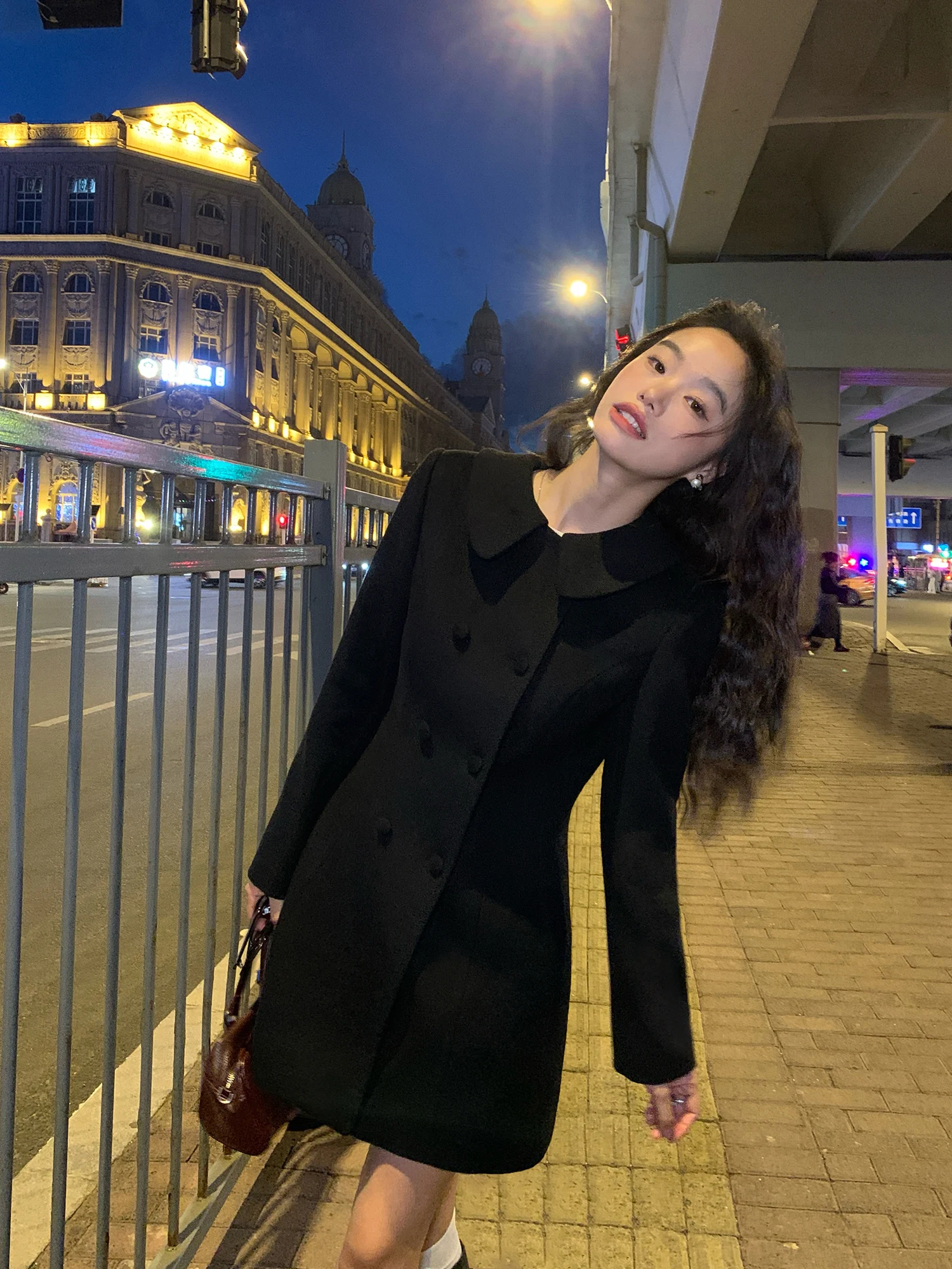 

Pusumede Woolen Coat Women's Mid-Length eepskin Collar Jaet Design Sensation Loose Fit Long Sve Autumn Faion