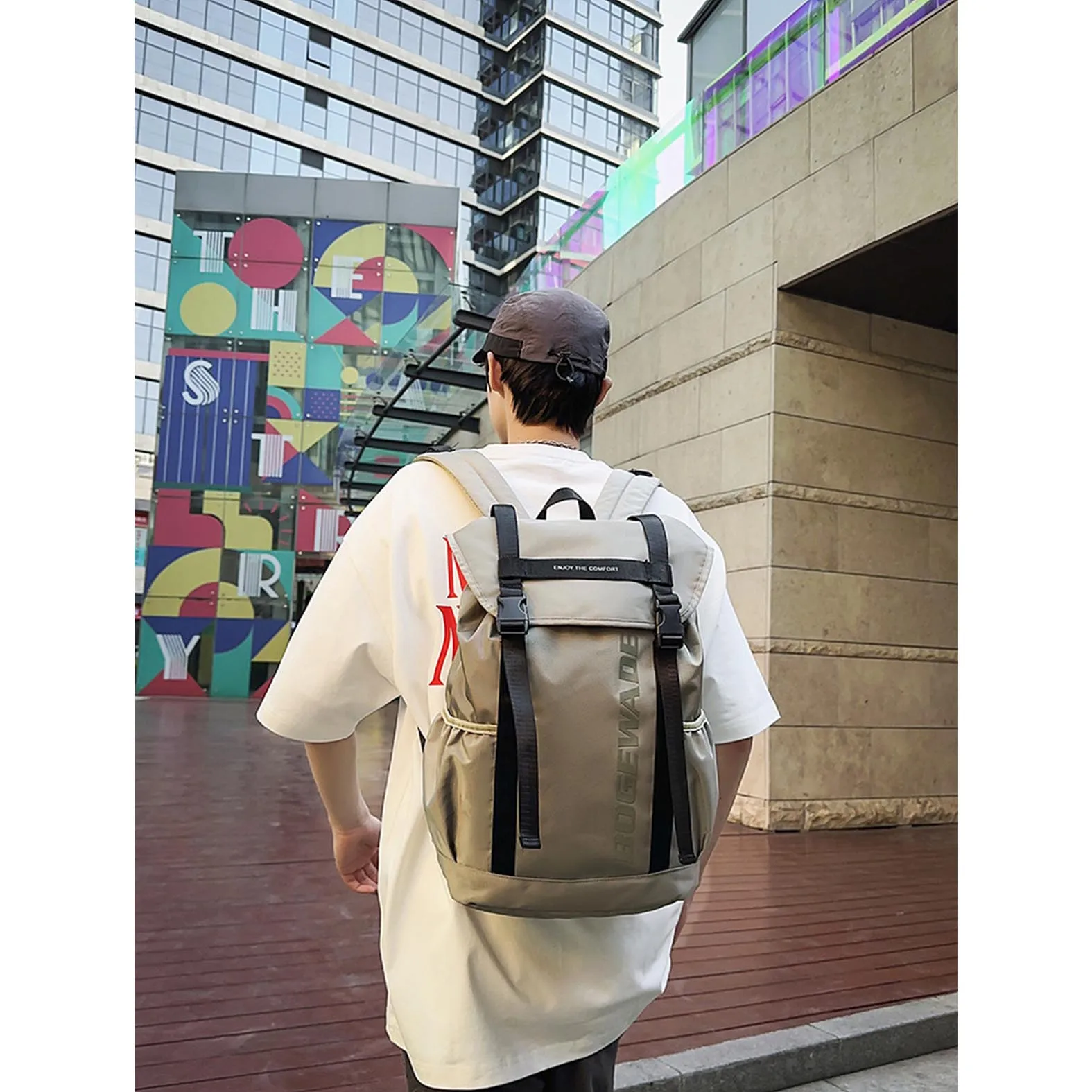 

Sports backpack for men, large capacity student backpack, fashionable and simple basketball bag, couple fitness travel backpack