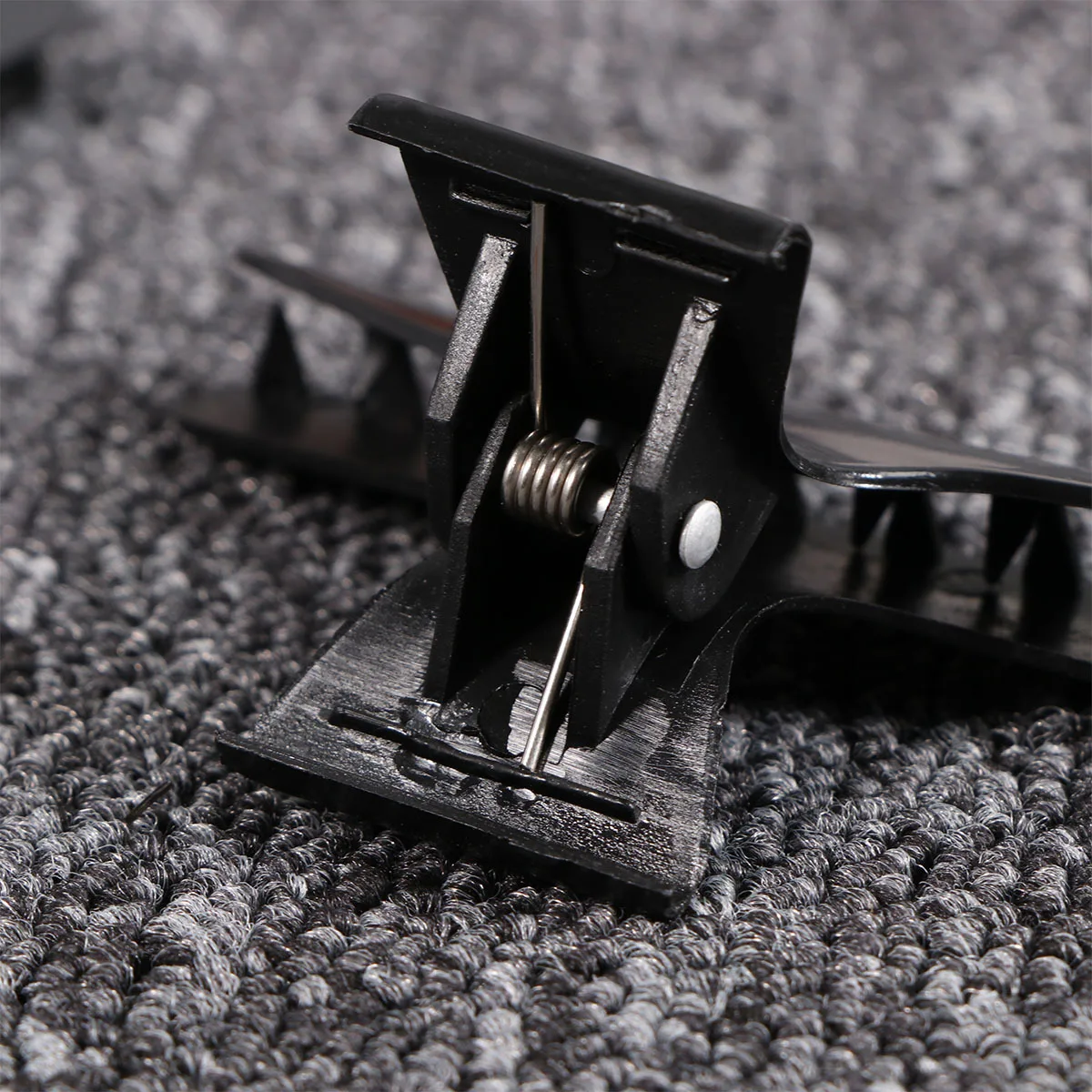 

8Pcs Butterfly Hair Clips High Tension Plastic Material for Hair Sectioning Styling Salon Hairdresser Tools Black