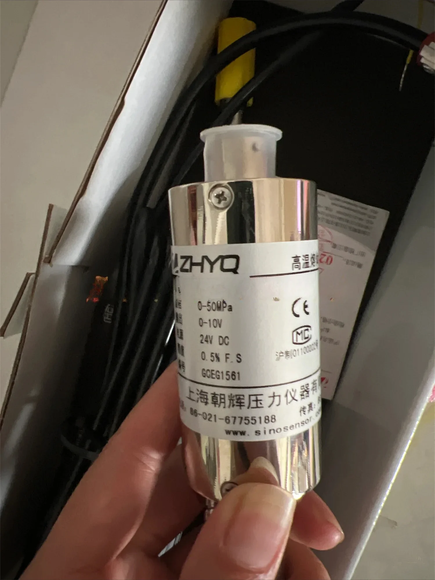 

1PC ZHYQ PT124B-123-50MPA-1/2-20UNF Output 4-20mA or 0-10V Melt Pressure Transducer 6 pins