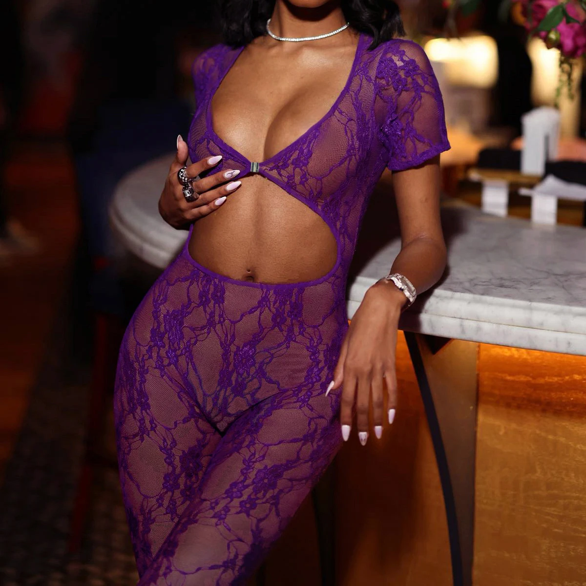 

2025 сексуальный кружевной комбинезон с глубоким V-образным вырезом, женский модный прозрачный комбинезон с открытой спиной и высокой талией