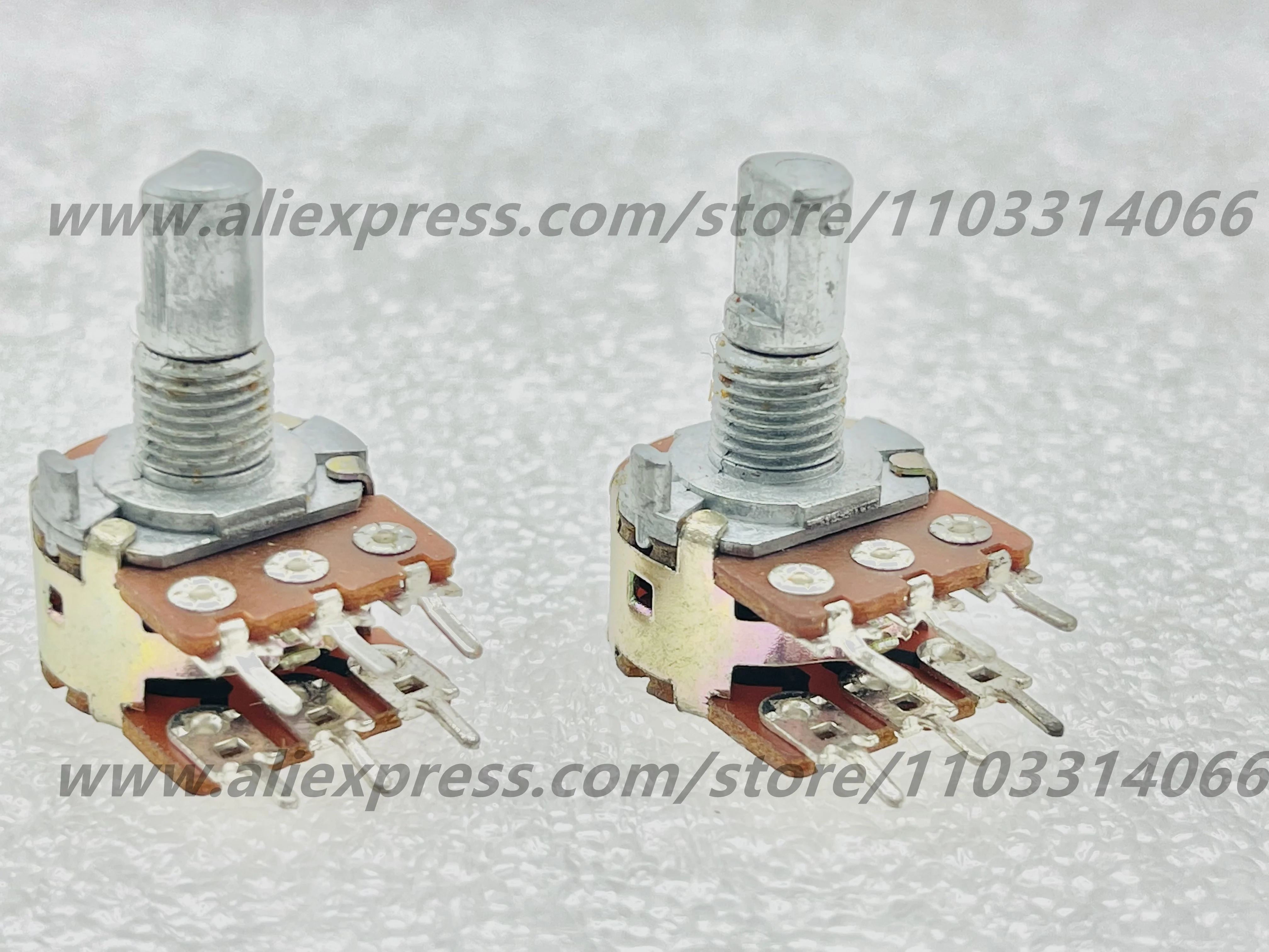 10pcs WH148 dual amplifier volume regulator potentiometer A20k half axis length 15mm