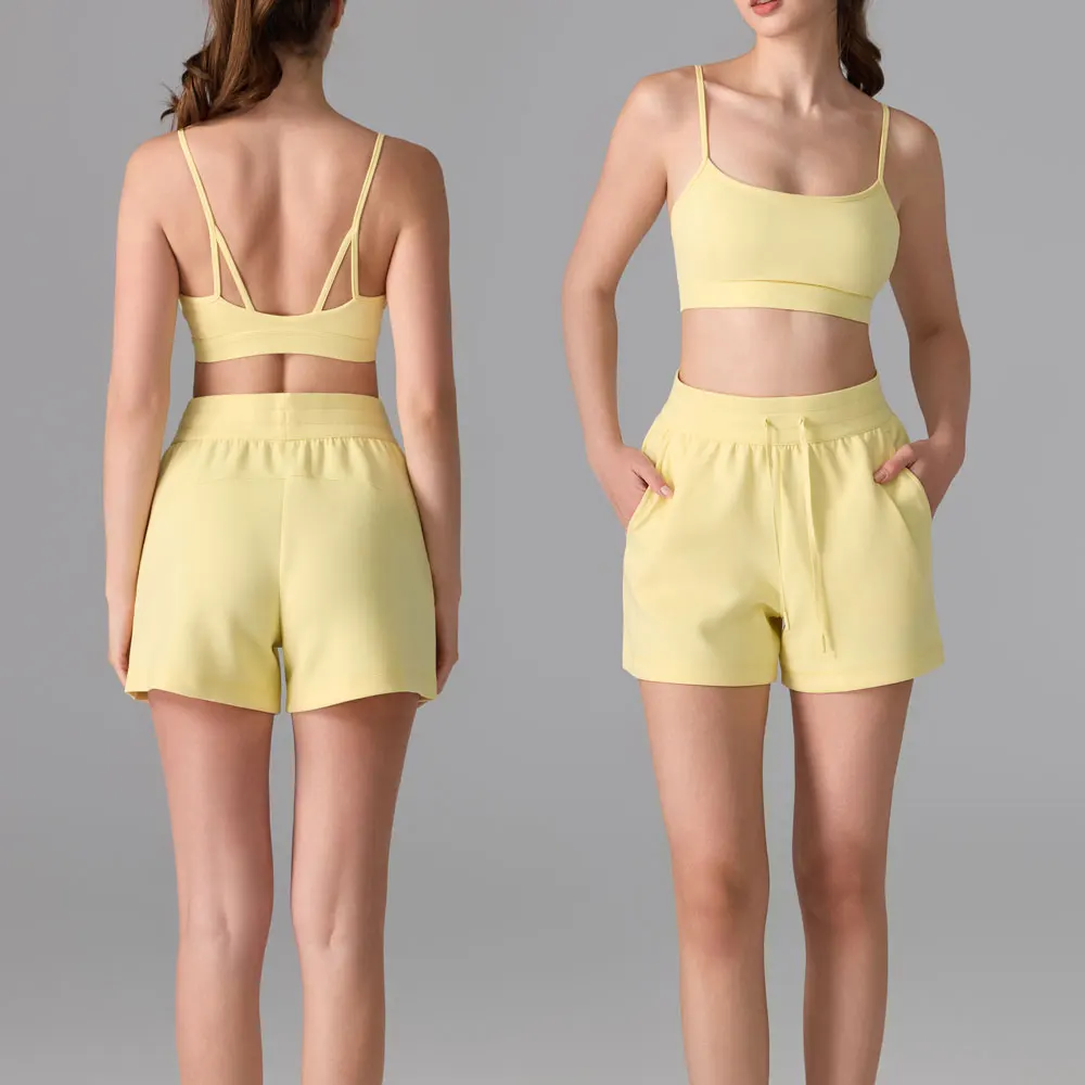 

Women's 2-Piece Jogging Set, Cat Ear High-Support Sports Bra, Drawstring Elastic Waist Running Shorts Activewear Yoga Fitness